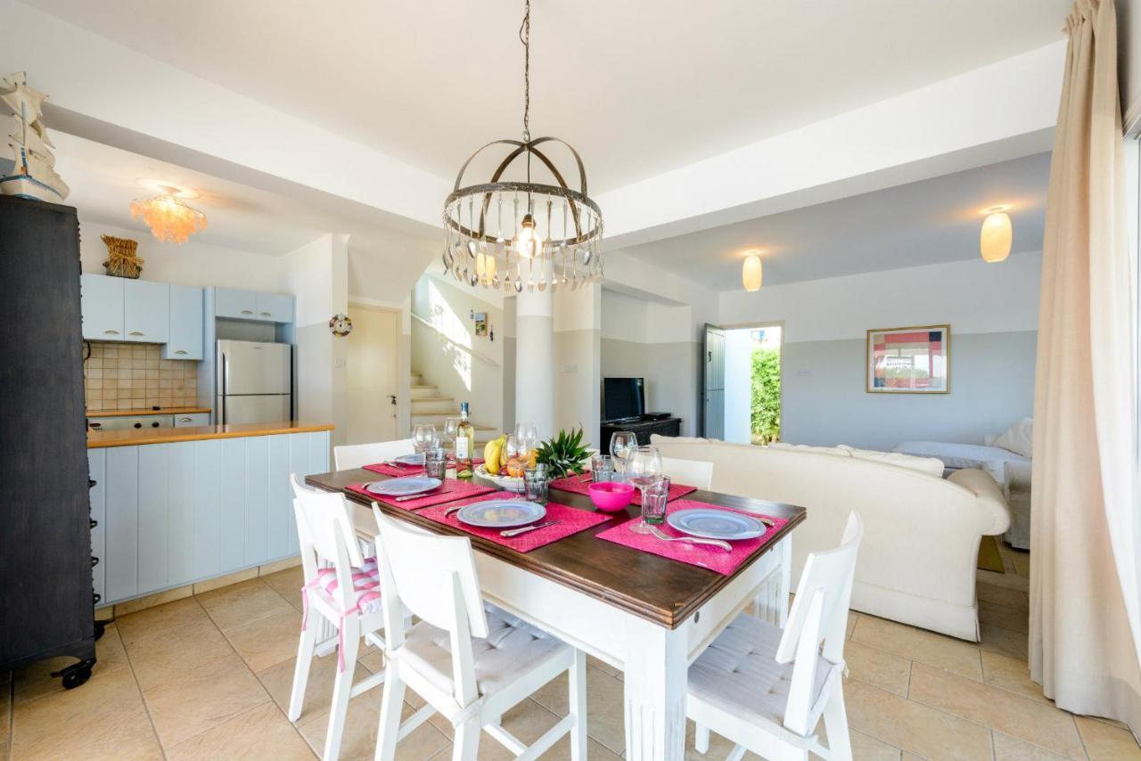 פרוטאראס Villa Marilena מראה חיצוני תמונה